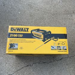 Dewalt Power Washer  Electric New 