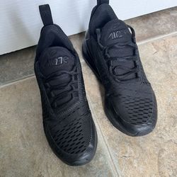 Nike Air Max 270 Triple Black