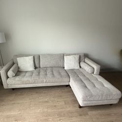 Sectional Couch ARTICLE Sven