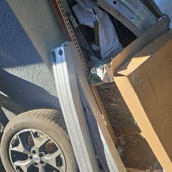 16 Torota Camary Rear Reimfortment