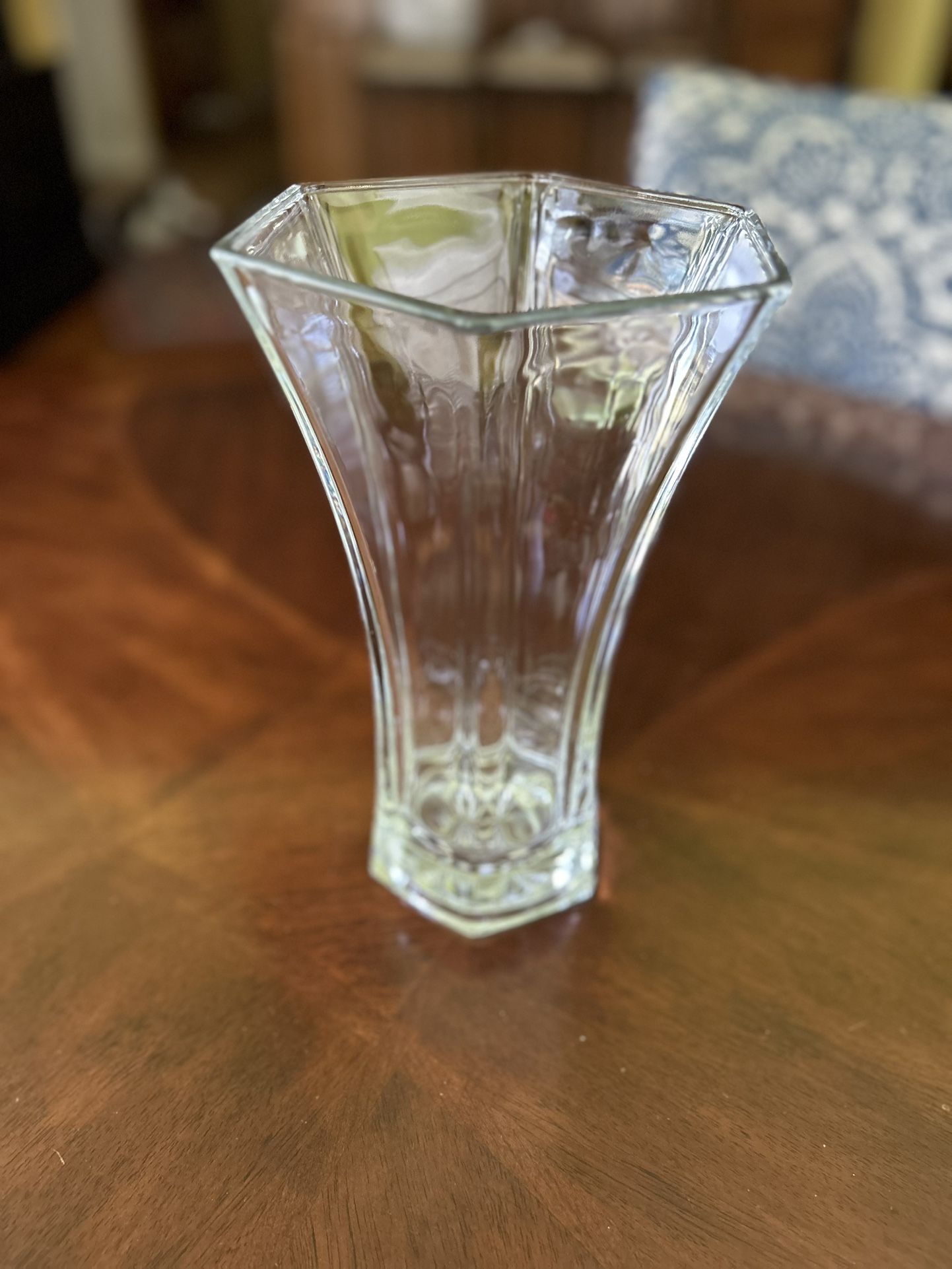 Hoosier 4041 Vase