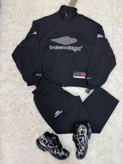 Balenciaga set