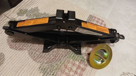 Spare tire donut plus car jack