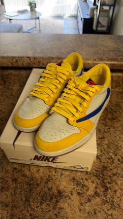 Travis Scott Canary Yellow  Nike Jordan 1 Low