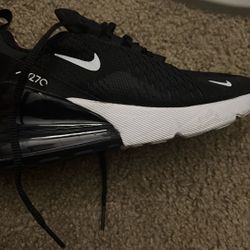 Nike 270