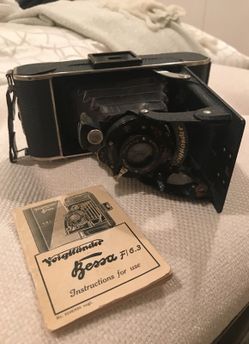 Vintage Voigtlander Bessa Germany 1:6,3 F=10,5 Camera With Instructions vintage
