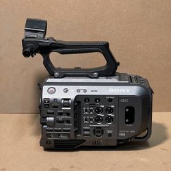 Sony PXW-FX9 XDCAM 6K Full Frame Camera - (171 Hours)