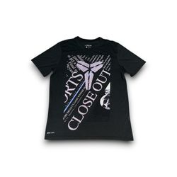 The Nike Tee Kobe Mamba Logo Dri Fit T-Shirt Men’s Size Medium ‘Close Out’