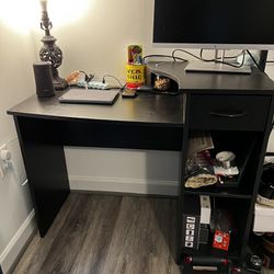 Office Desk (make an offer)