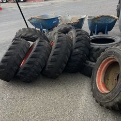 Bobcat tires 10/16.5  Bobcat S185