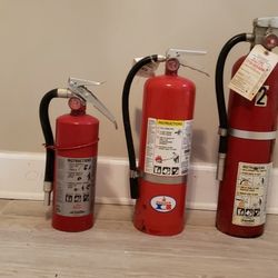 FIRE EXTINGUISHERS DIFFERENT SIZES