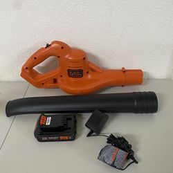BLACK+DECKER 20V MAX 130 MPH 100 CFM Cordless Battery Powered Handheld Leaf Blower Kit with (1) 1.5Ah Battery & Charger