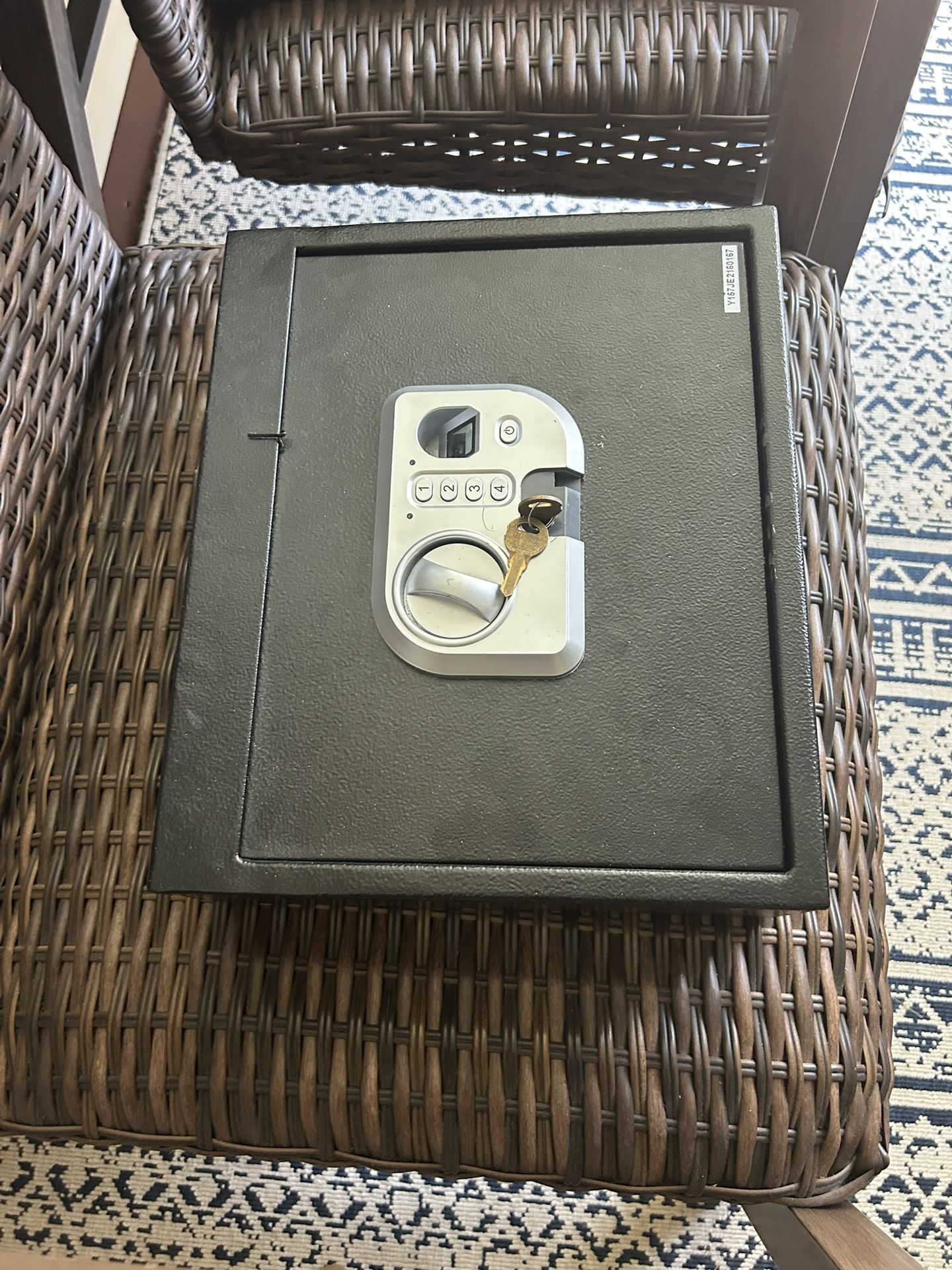 Gun safe