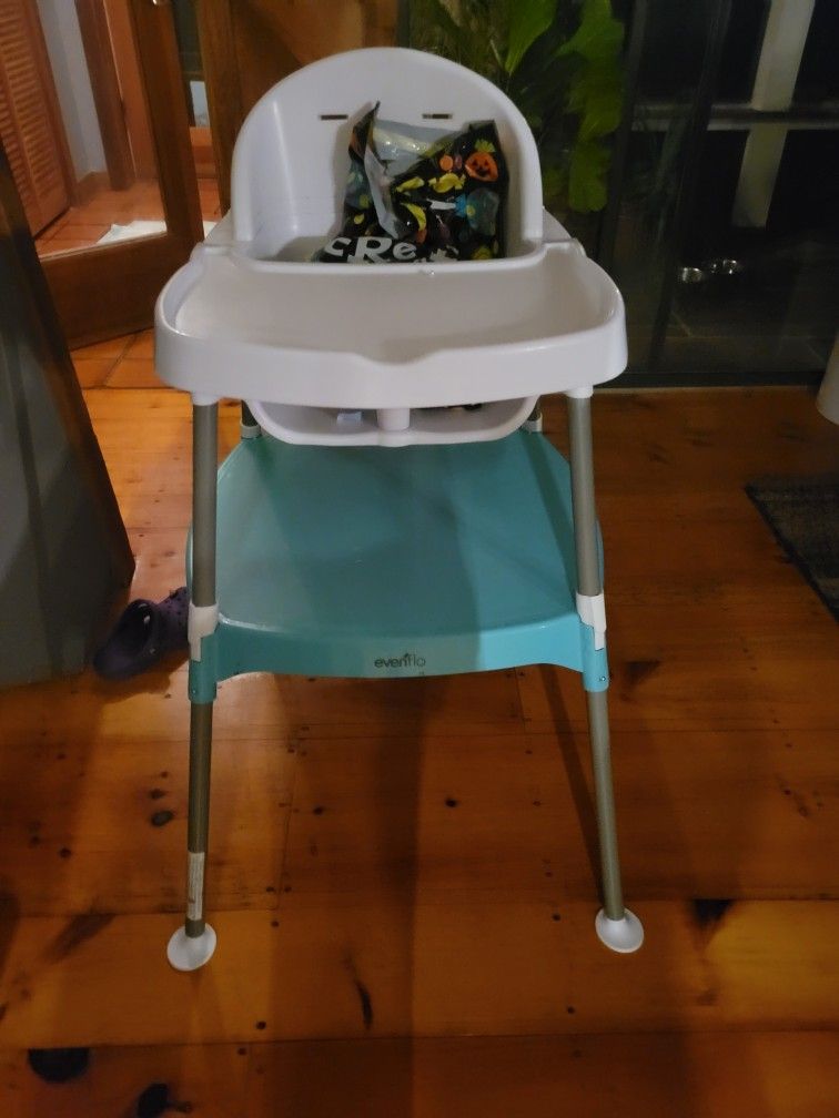 Highchair Concerts To Table And Chair