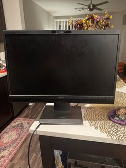 Dell Widescreen Monitor with Stand