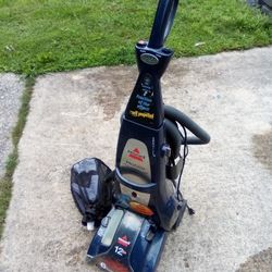 Bissell Self Propelled Carpet Cleaner