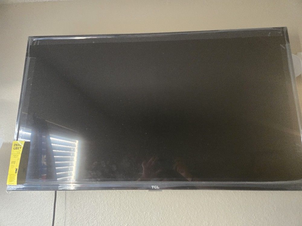 Tlc 40" Roku TV
