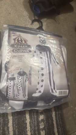 Costume