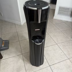 Water Dispenser