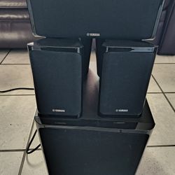 Yamaha Surround System With Powered Sub And Receiver 