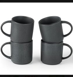 Set of 4 Ribbed Ceramic Mugs