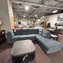 Sectional Couch Blue/grey 