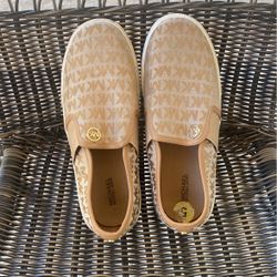 Michael Kors Slip Ons Size 5 Women’s 