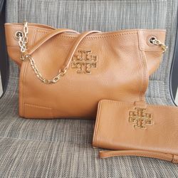 Tory Burch Britten Small with matching wallet 