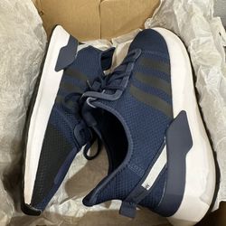 Adidas U Path Sneaker   Size 10.5M  $30