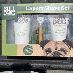 Bull Dog Expert Shave Set - Kit with Bamboo Razor, Shave Gel, & Moisturizer