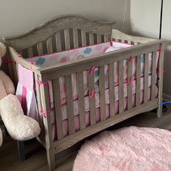 Crib And Drawer For Sale