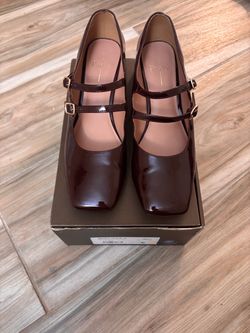 Size 10 Mary Jane Patent Leather Shoes