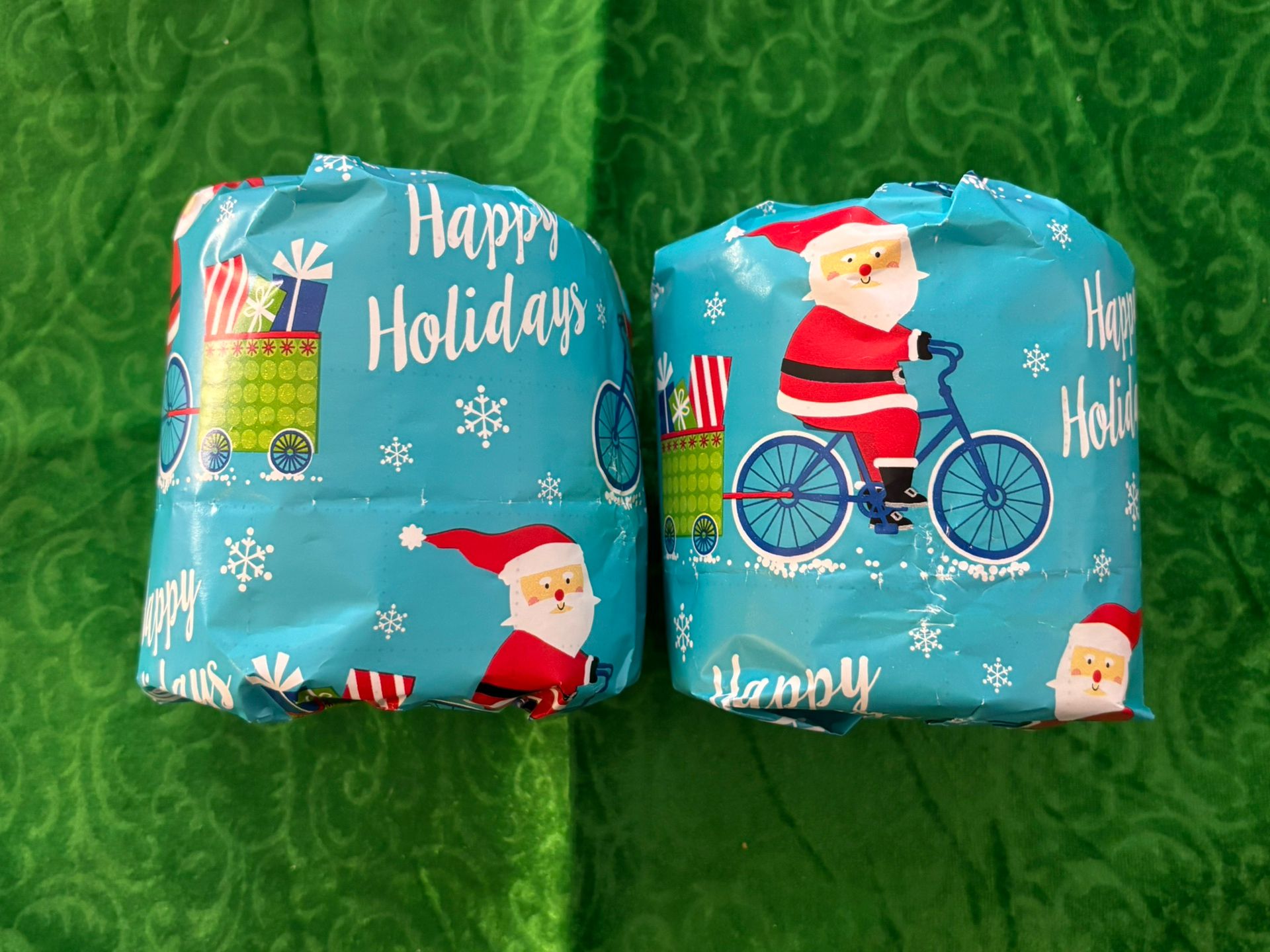 12 Pack, Holiday Decorated, Bamboo Toilet Paper Rolls