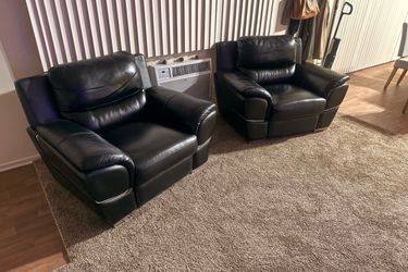Semi New Chair Seating Pair