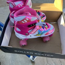 Adjustable Size Skates And Trainer