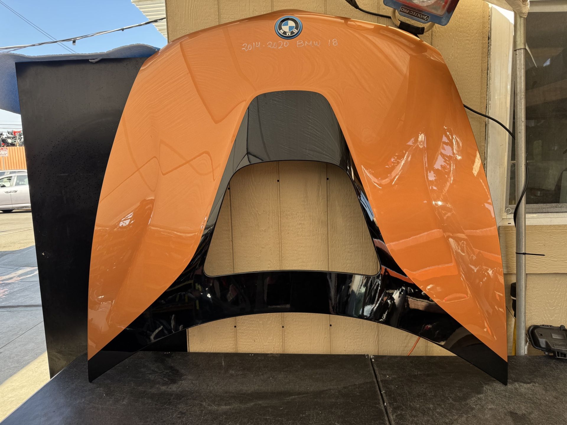 2014 2015 2016 2017 2018 2019 2020 BMW I8 HOOD BONNET OEM USED