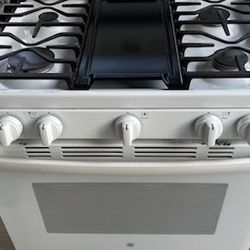 GE Gas Range 