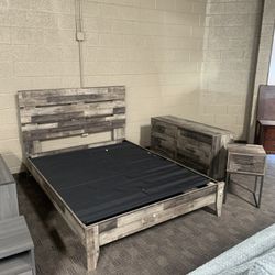 Brown And Grey Queen Bedroom Set 