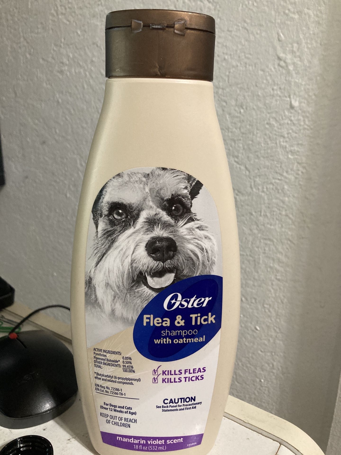 Oster Flea & Tick Shampoo