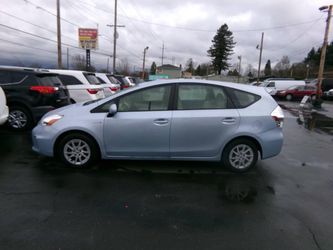 2014 Toyota Prius V