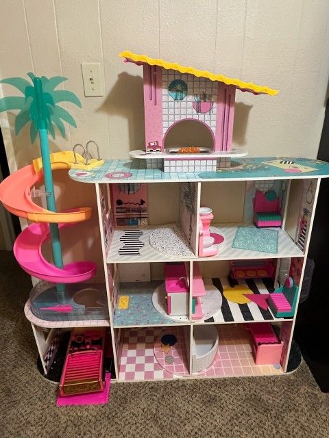 Lol Doll House 