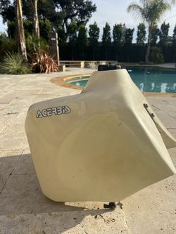 Honda Xr 650 Gas Tank. Larger Tank, More Capacity.