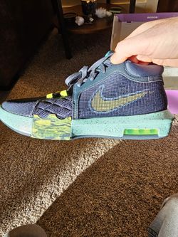 Nike Lebron Witness 8