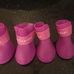 Dog Shoes. New. Pink. Size L