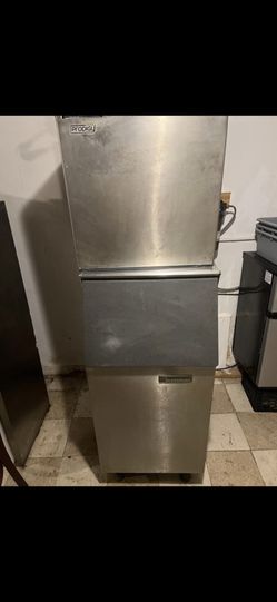 Ice Maker