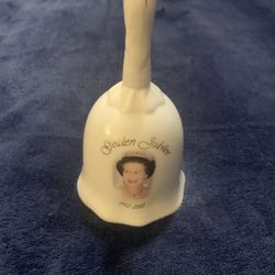Queen Elizabeth II  Photos Golden Jubilee Gold Accent Bell  1(contact info removed) Vintage