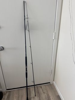 Okuma Rockaway surf rod