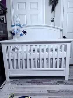 White Cottage Crib