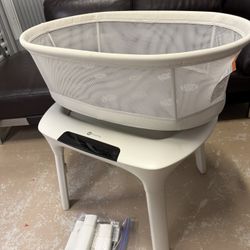 4moms Mamaroo Sleep Bassinet