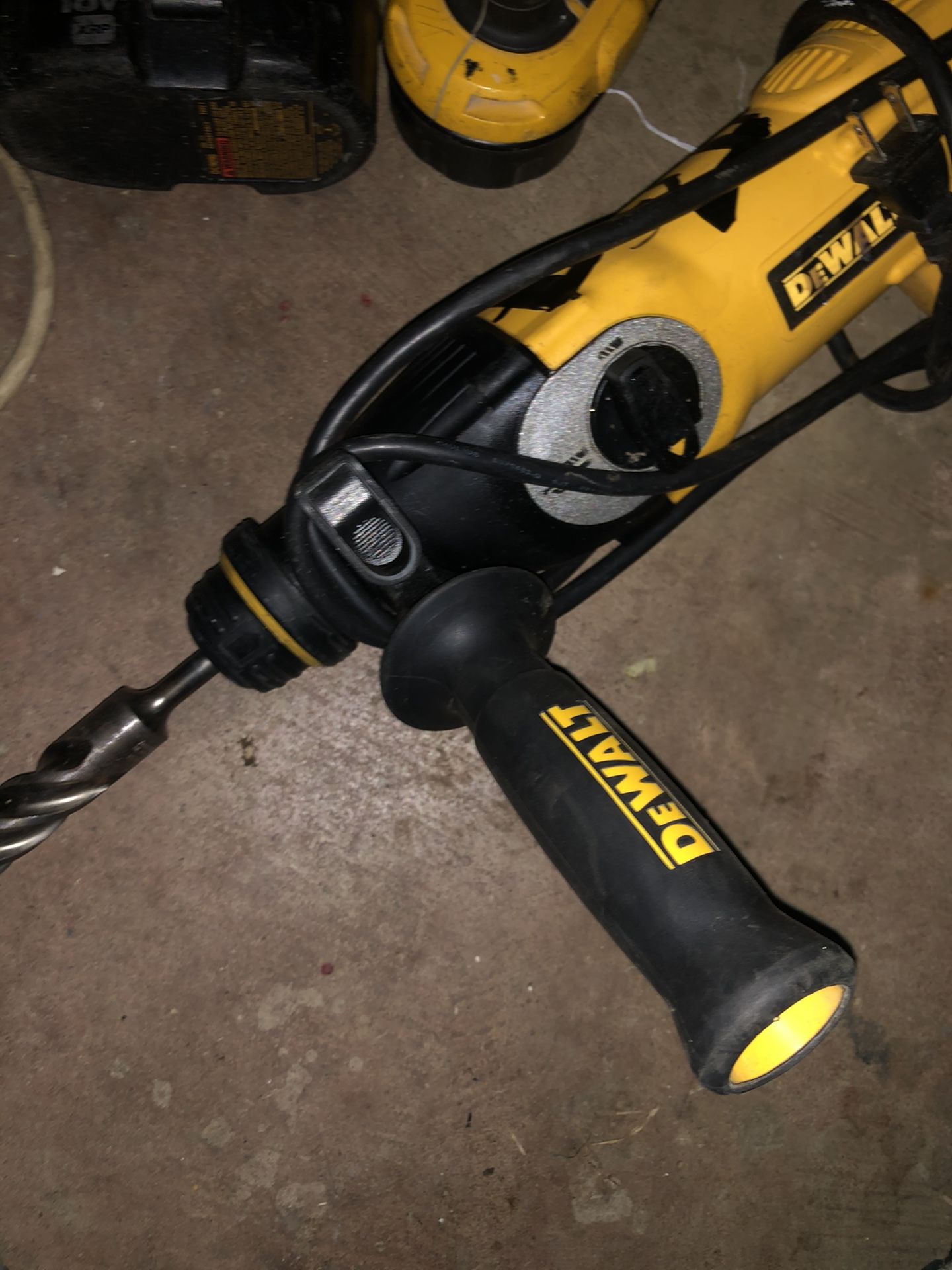 DEWALT D Handle 3 mode DS Drill